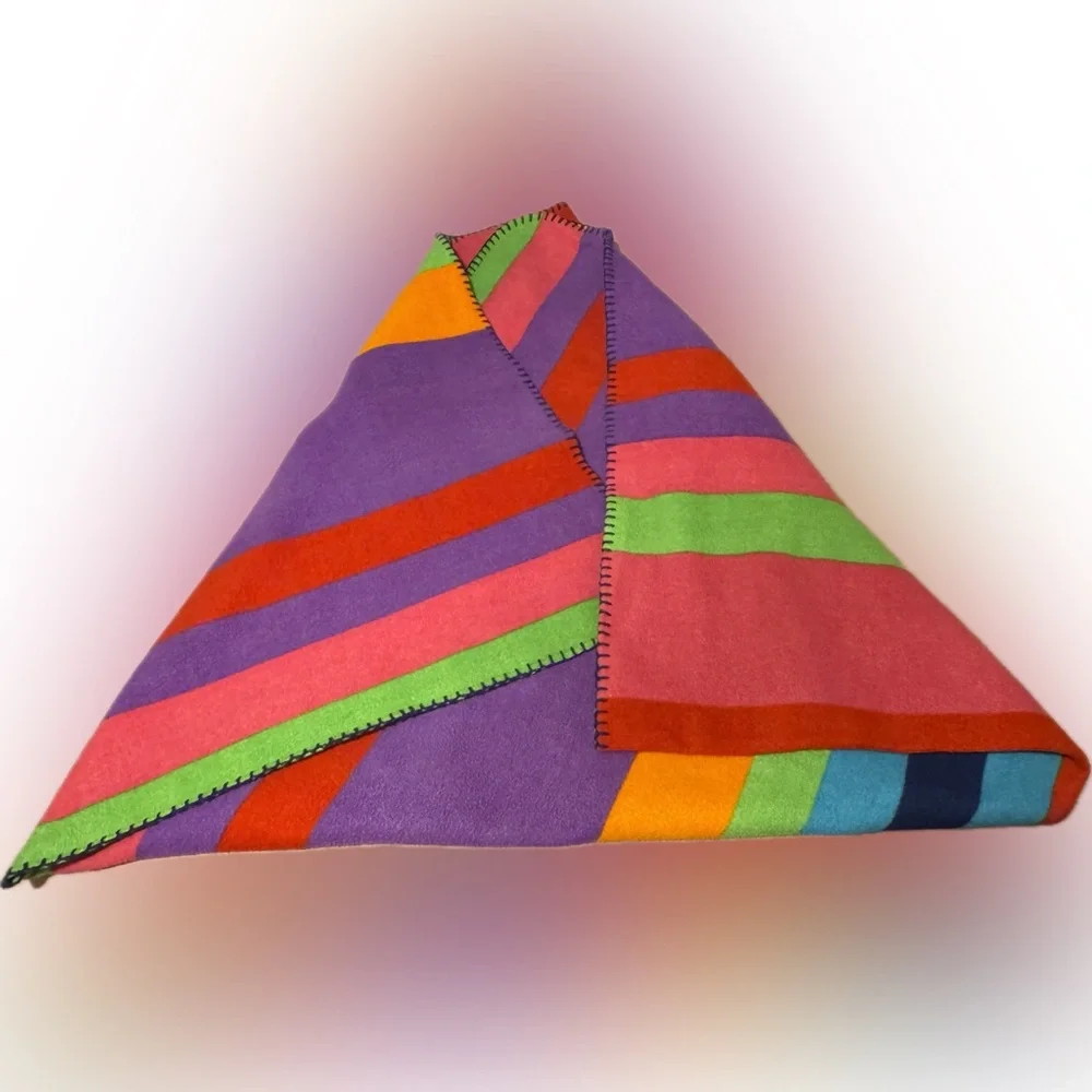 NWOT 🦋💜 Colorful Striped Blanket 🧵💥